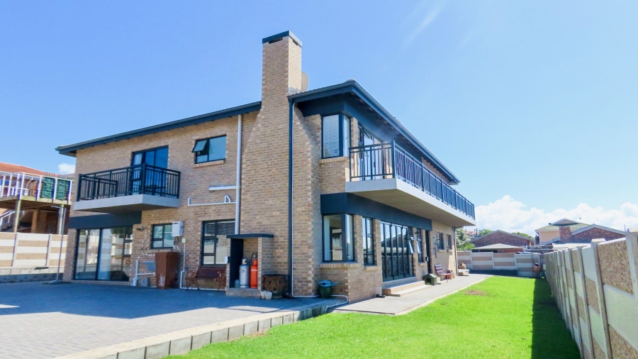 4 Bedroom Property for Sale in Reebok Western Cape